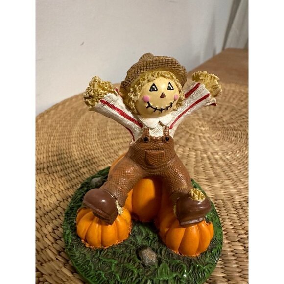 Yankee Candle Scarecrow Candle topper - Picture 2 of 7